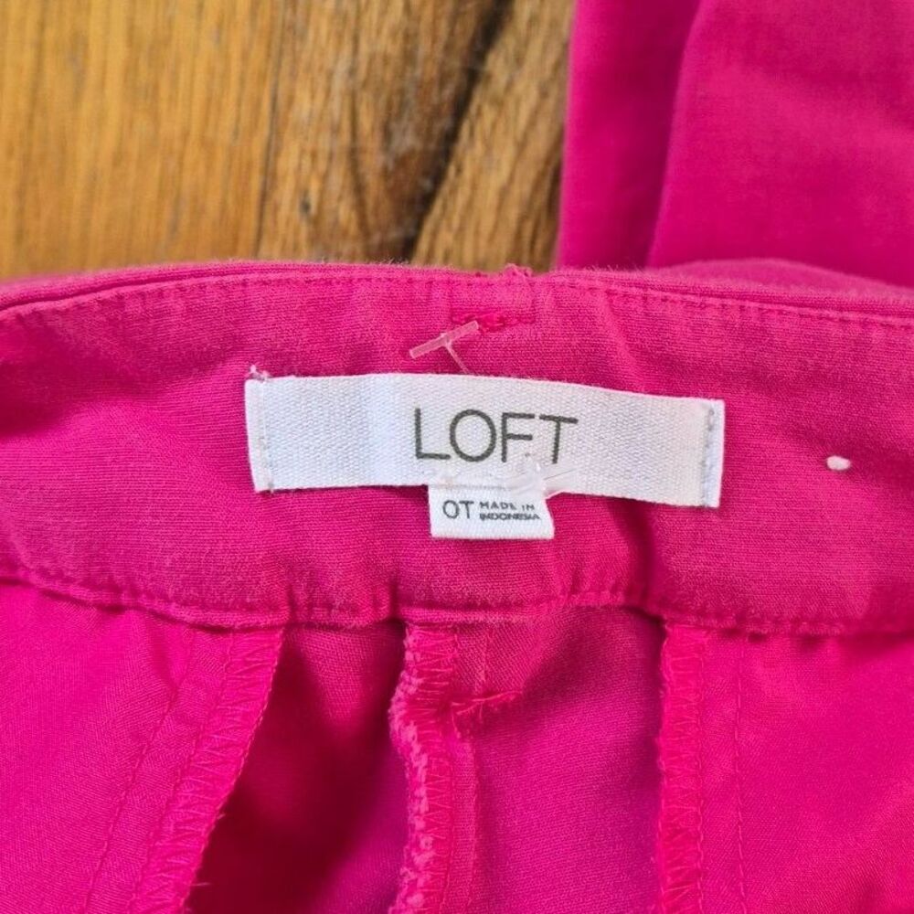LOFT Magenta Cropped Straight-Leg Pants - Picture 9 of 10